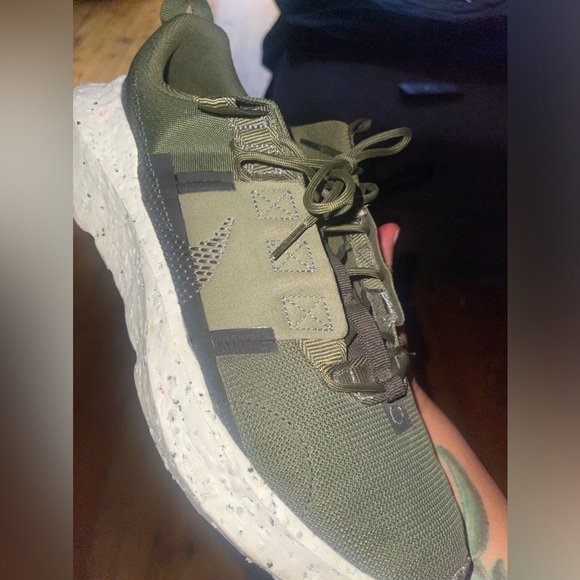 Mens Nike Merrell size 12 - Picture 2 of 3